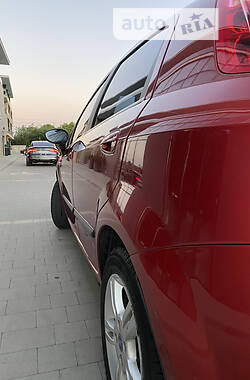 Хэтчбек Fiat Punto 2007 в 