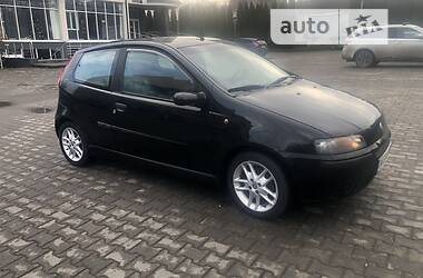 Хэтчбек Fiat Punto 2002 в Черновцах