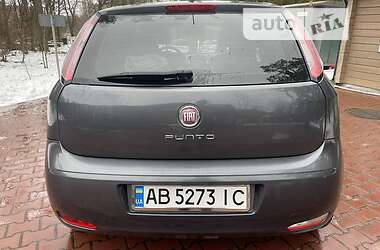 Хетчбек Fiat Punto 2012 в Хмільнику