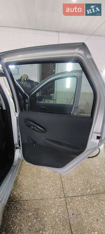Хэтчбек Fiat Punto 2007 в Киеве