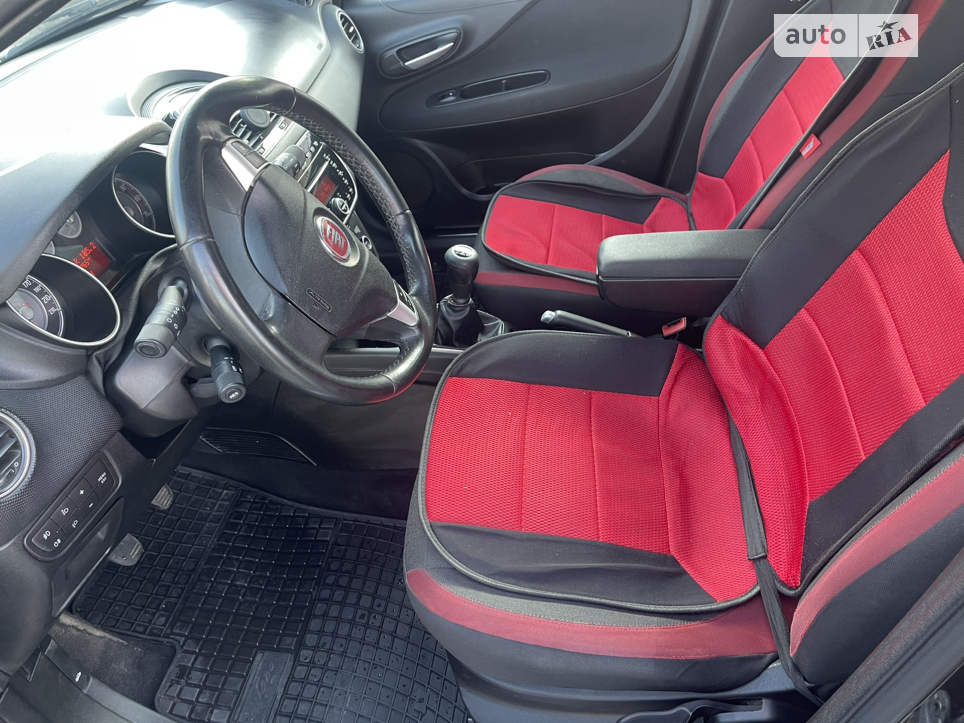 2012 Fiat Punto - мініатюра 29