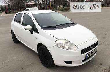 Хэтчбек Fiat Punto 2008 в Вишневом