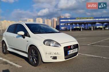 Хэтчбек Fiat Punto 2009 в Корсуне-Шевченковском