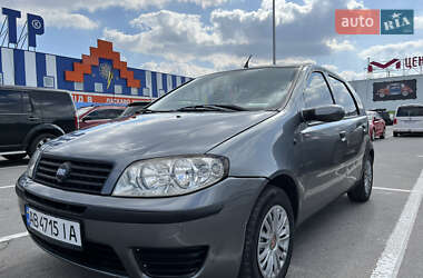 Хэтчбек Fiat Punto 2005 в Виннице