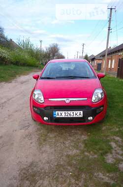 Хетчбек Fiat Punto 2010 в Богодухіву