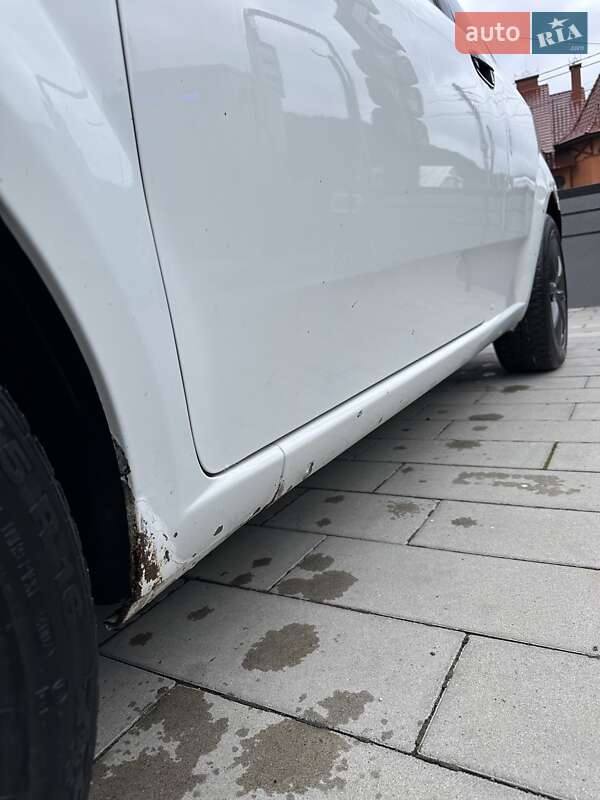 Хэтчбек Fiat Punto 2009 в Яремче