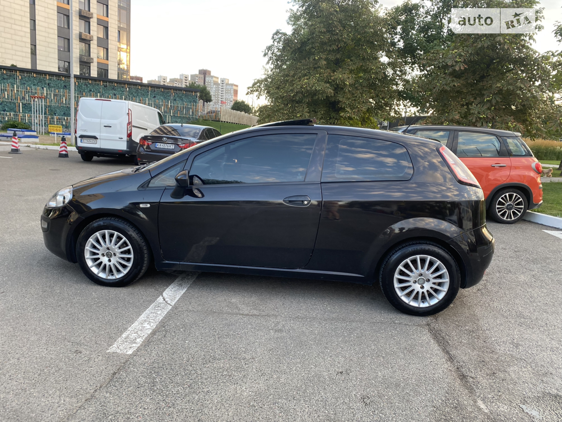 2010 Fiat Punto - мініатюра 9