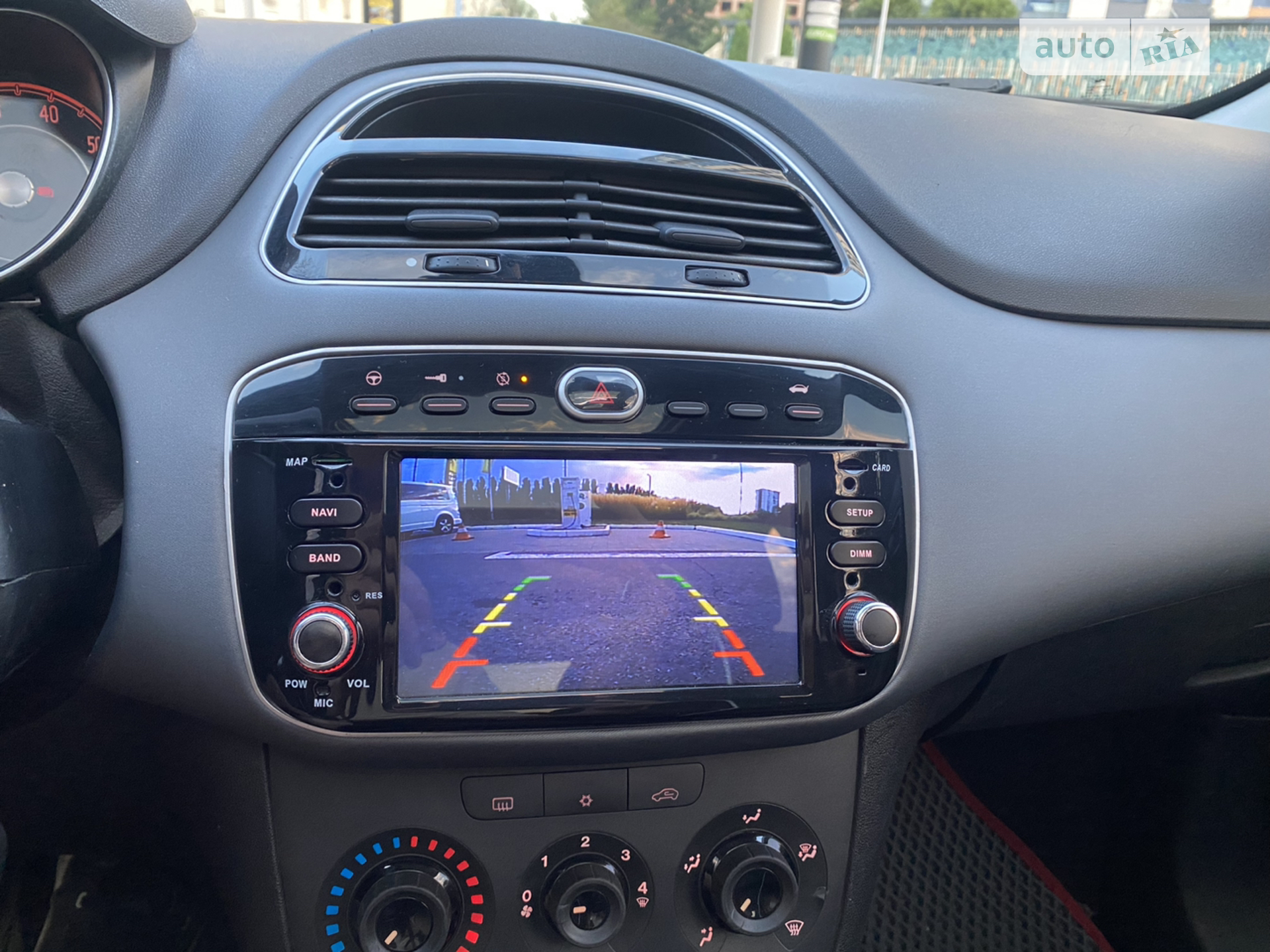 2010 Fiat Punto - мініатюра 12