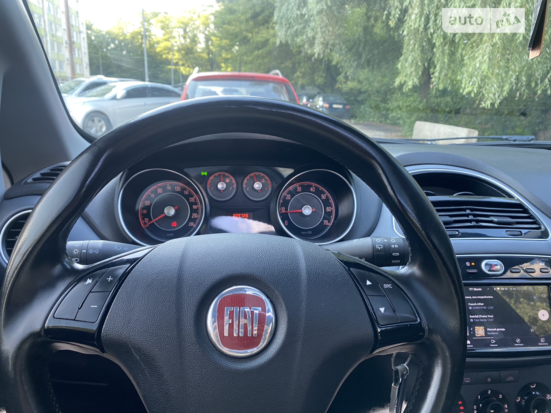 2010 Fiat Punto - мініатюра 11