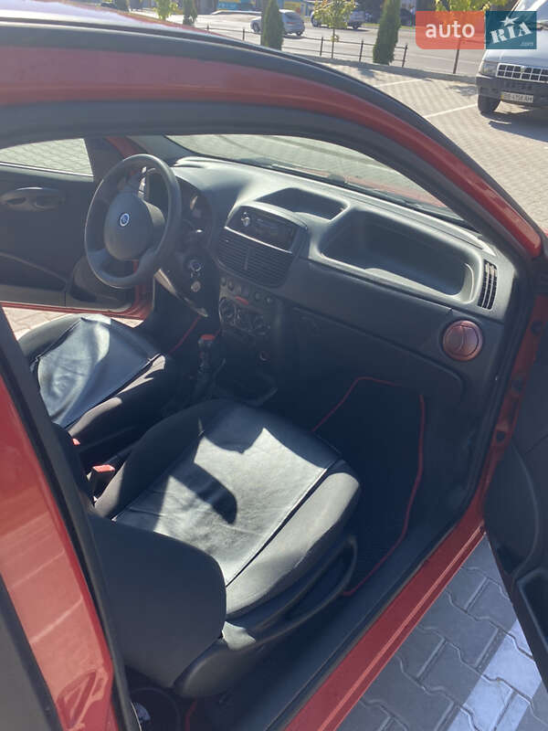 Хэтчбек Fiat Punto 2005 в Тернополе