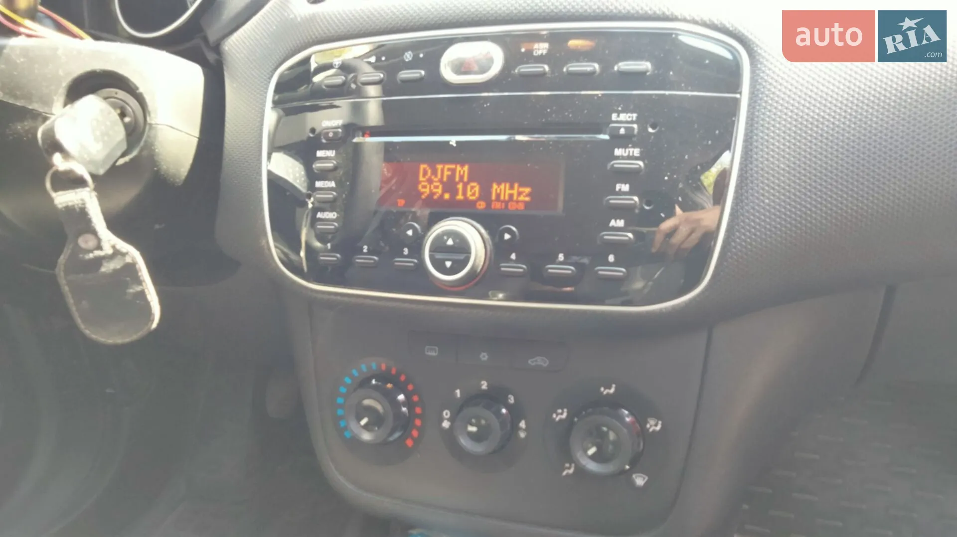 2013 Fiat Punto - мініатюра 11