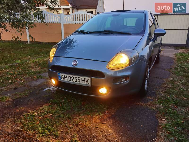 Хэтчбек Fiat Punto 2012 в Бердичеве