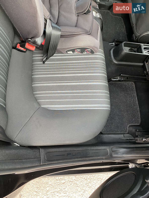 Хетчбек Fiat Punto 2011 в Рівному