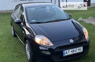 Хэтчбек Fiat Punto 2014 в Делятине