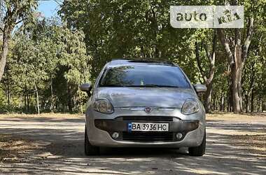 Хетчбек Fiat Punto 2010 в Кропивницькому