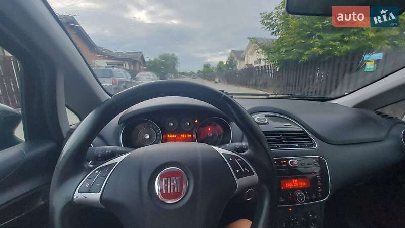 Хэтчбек Fiat Punto 2012 в Измаиле фото 3 Хэтчбек Fiat Punto 2012 в Измаиле