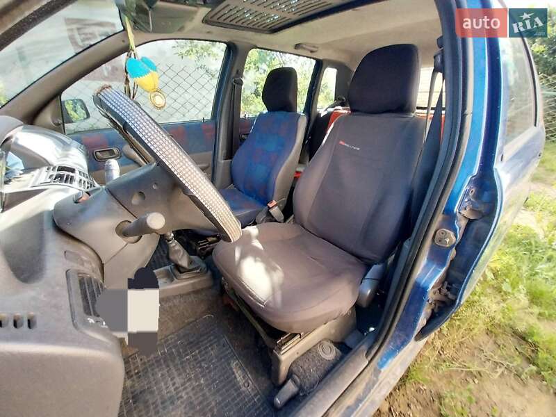 Хетчбек Fiat Punto 1999 в Галичі