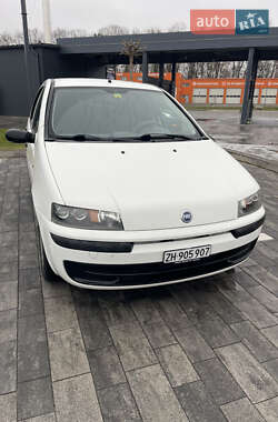 Хетчбек Fiat Punto 2002 в Луцьку