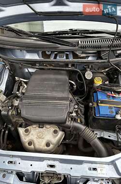 Хэтчбек Fiat Punto 2010 в 