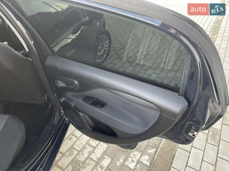 Хэтчбек Fiat Punto 2017 в Луцке