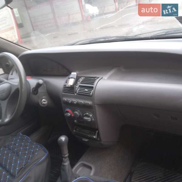 Хетчбек Fiat Punto 1997 в Чернівцях фото 48 Хетчбек Fiat Punto 1997 в Чернівцях