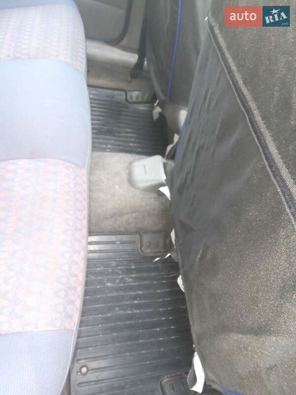 Хетчбек Fiat Punto 1997 в Чернівцях фото 68 Хетчбек Fiat Punto 1997 в Чернівцях