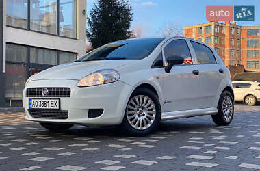 Хетчбек Fiat Punto 2011 в Мукачевому