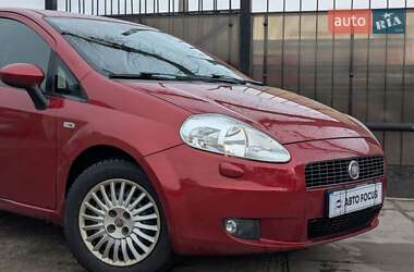 Хэтчбек Fiat Punto 2008 в Киеве