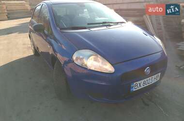 Хетчбек Fiat Punto 2009 в Рівному