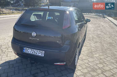 Хэтчбек Fiat Punto 2010 в Львове