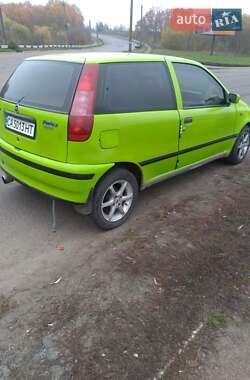 Хэтчбек Fiat Punto 1995 в 