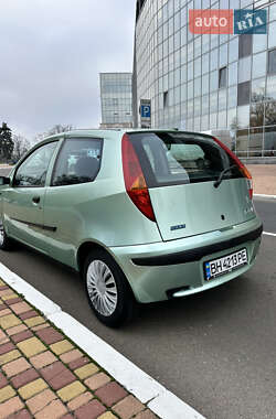 Хэтчбек Fiat Punto 2001 в Одессе