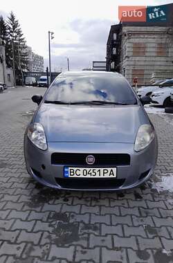 Хэтчбек Fiat Punto 2010 в 