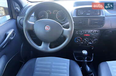 Хэтчбек Fiat Punto 2008 в 