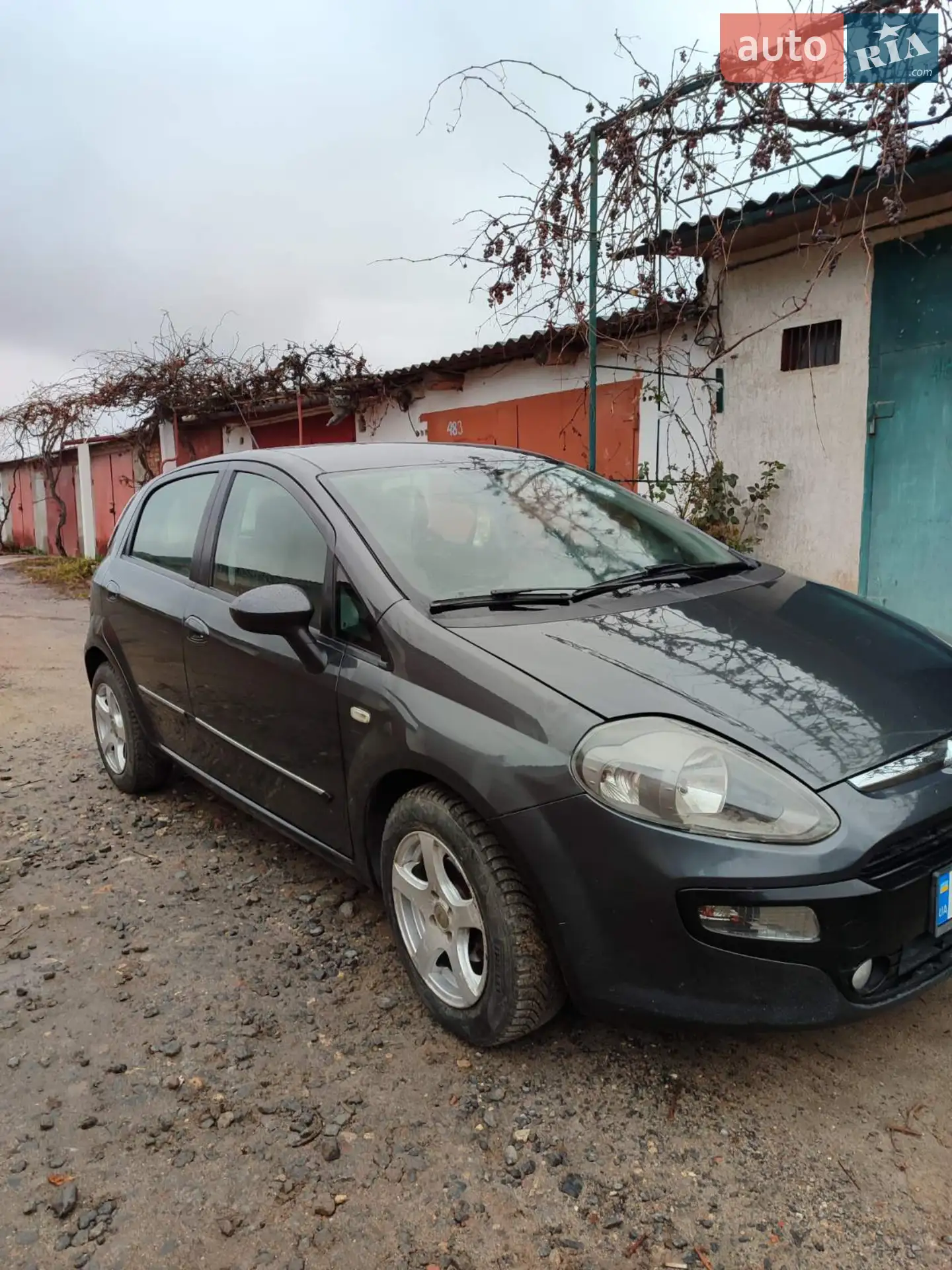 2011 Fiat Punto - мініатюра 2
