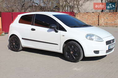 Хэтчбек Fiat Punto 2009 в Жовкве