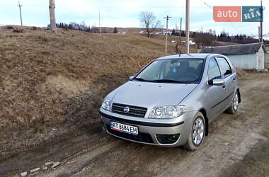 Хетчбек Fiat Punto 2004 в Івано-Франківську