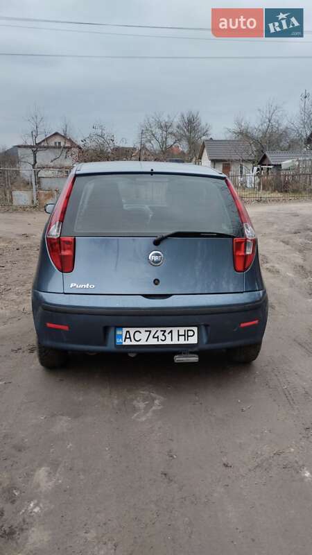 Хэтчбек Fiat Punto 2004 в Луцке