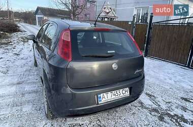 Хэтчбек Fiat Punto 2007 в 