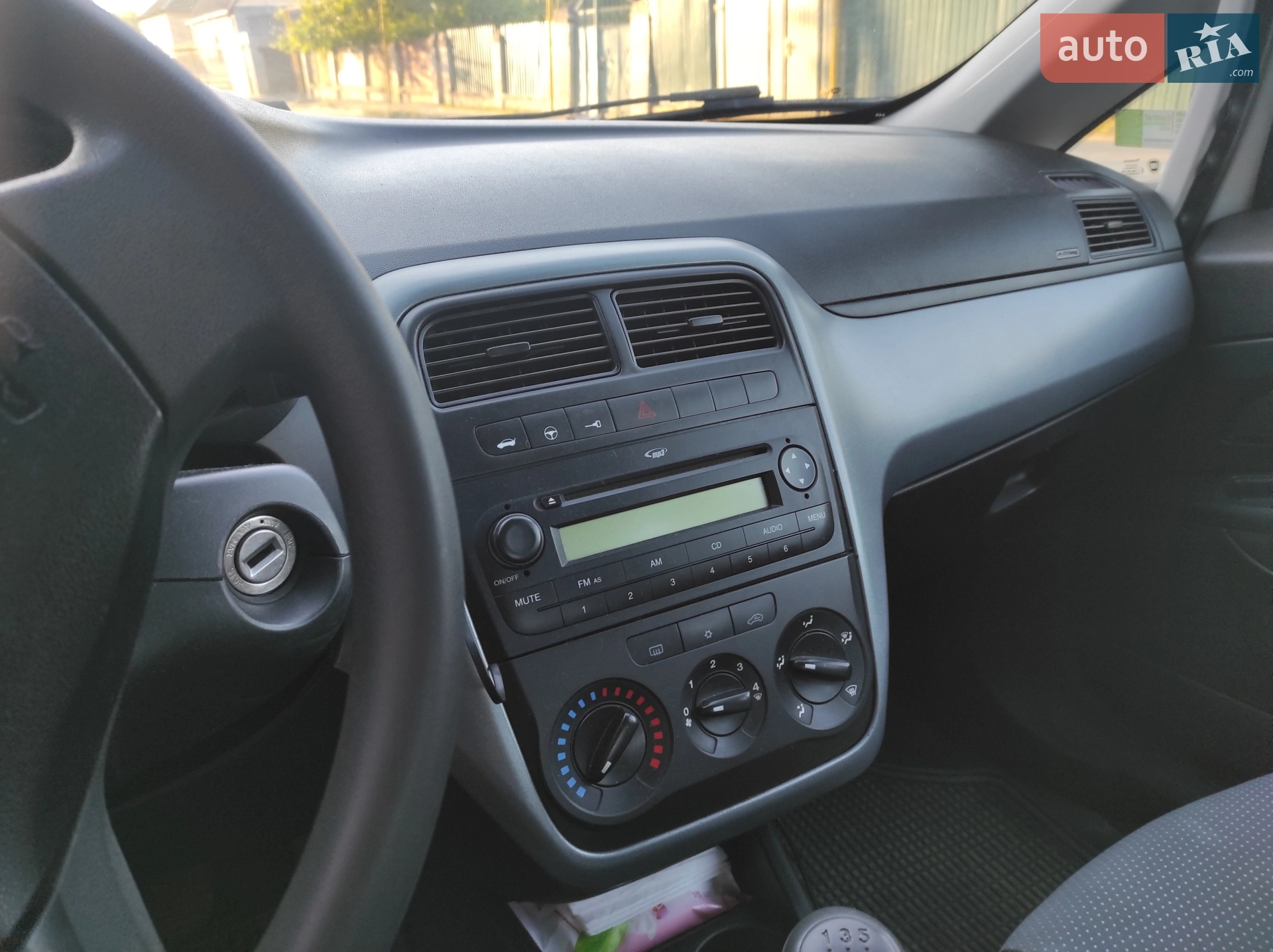 2010 Fiat Punto - мініатюра 2