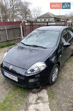 Хэтчбек Fiat Punto 2014 в 