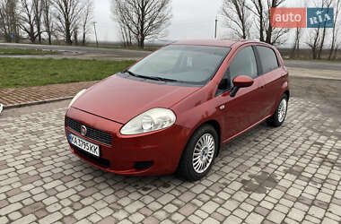 Хэтчбек Fiat Punto 2008 в 