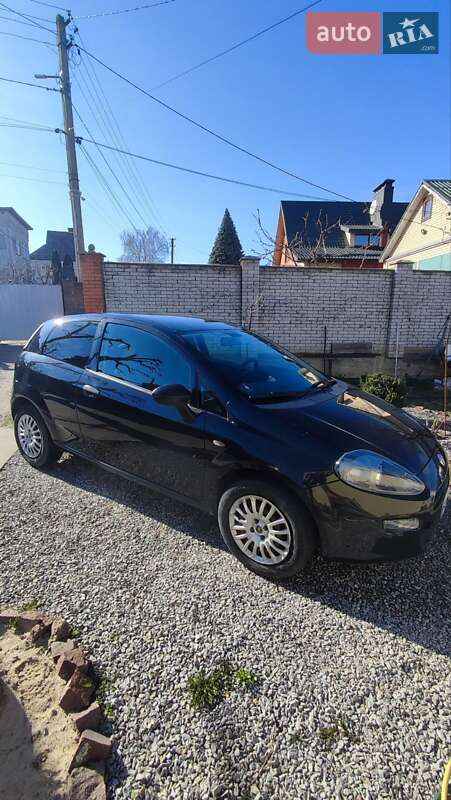Хэтчбек Fiat Punto 2012 в Житомире фото 5 Хэтчбек Fiat Punto 2012 в Житомире