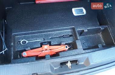 Хетчбек Fiat Punto 2010 в Бурштині