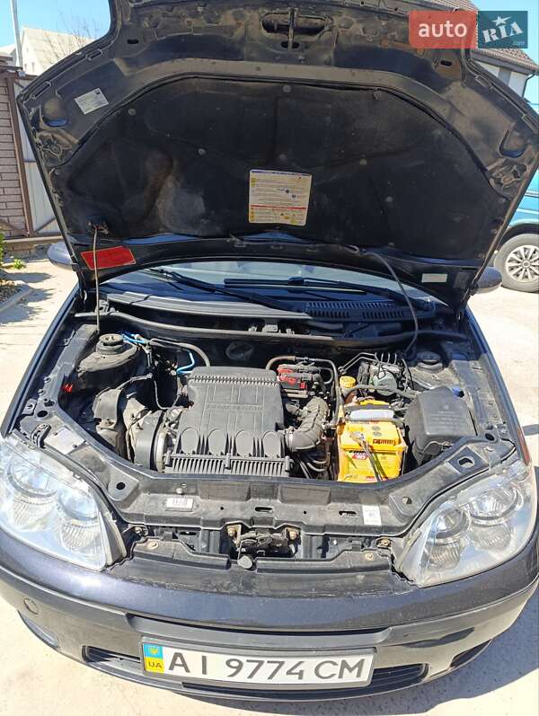 Хэтчбек Fiat Punto 2004 в Фастове