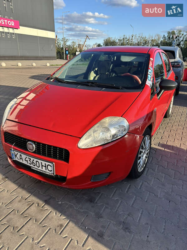 Fiat Punto 2011 Fiat Punto 2011