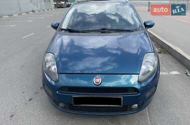 Хэтчбек Fiat Punto 2013 в Киеве