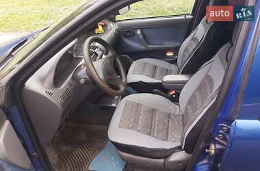 Хетчбек Fiat Punto 1999 в 