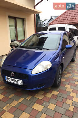 Хэтчбек Fiat Punto 2008 в 