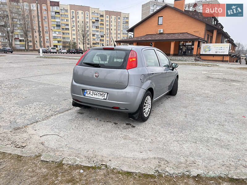 Хэтчбек Fiat Punto 2011 в Украинке